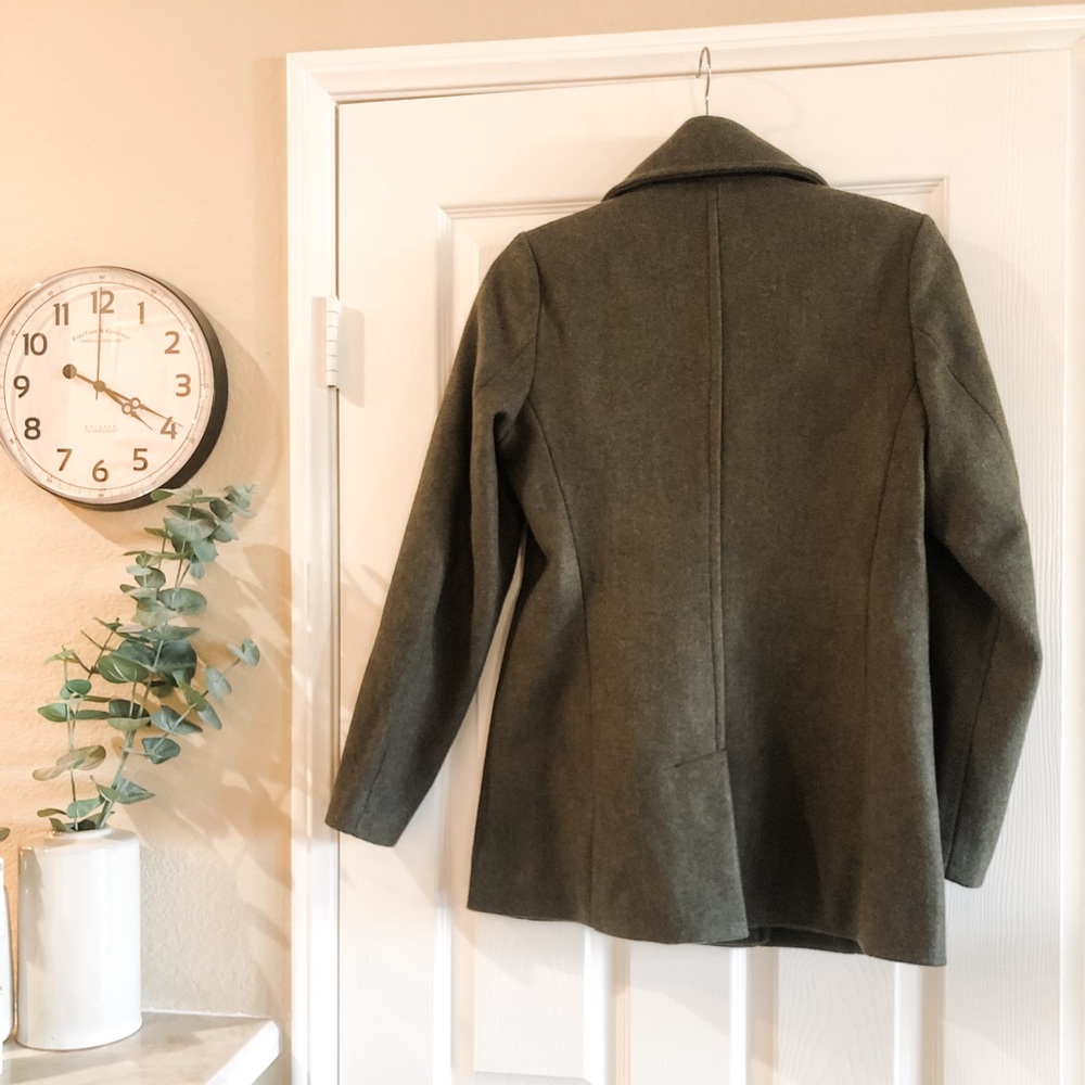Old Navy Olive Peacoat - perfect condition - Picture 4 of 7